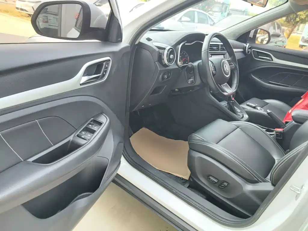 MG ZS — миниатюра 16