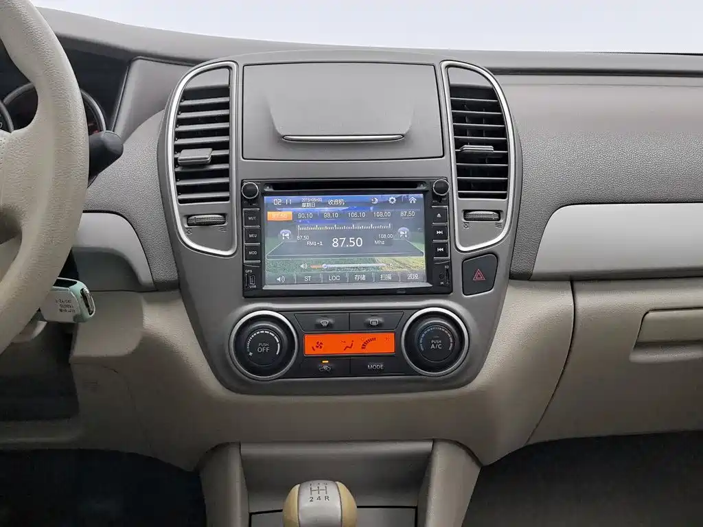 Nissan Sylphy — миниатюра 12