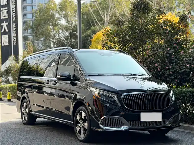 MERCEDES-BENZ V CLASS 2021