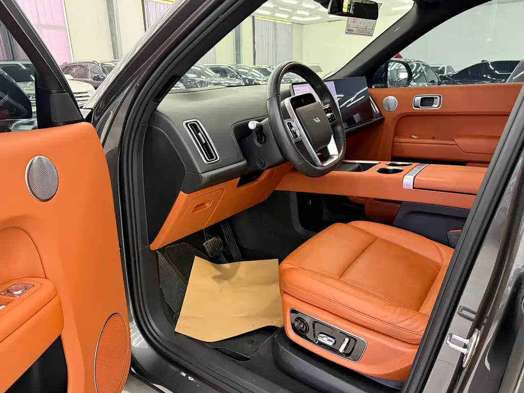 Li Auto Li L8 — миниатюра 6