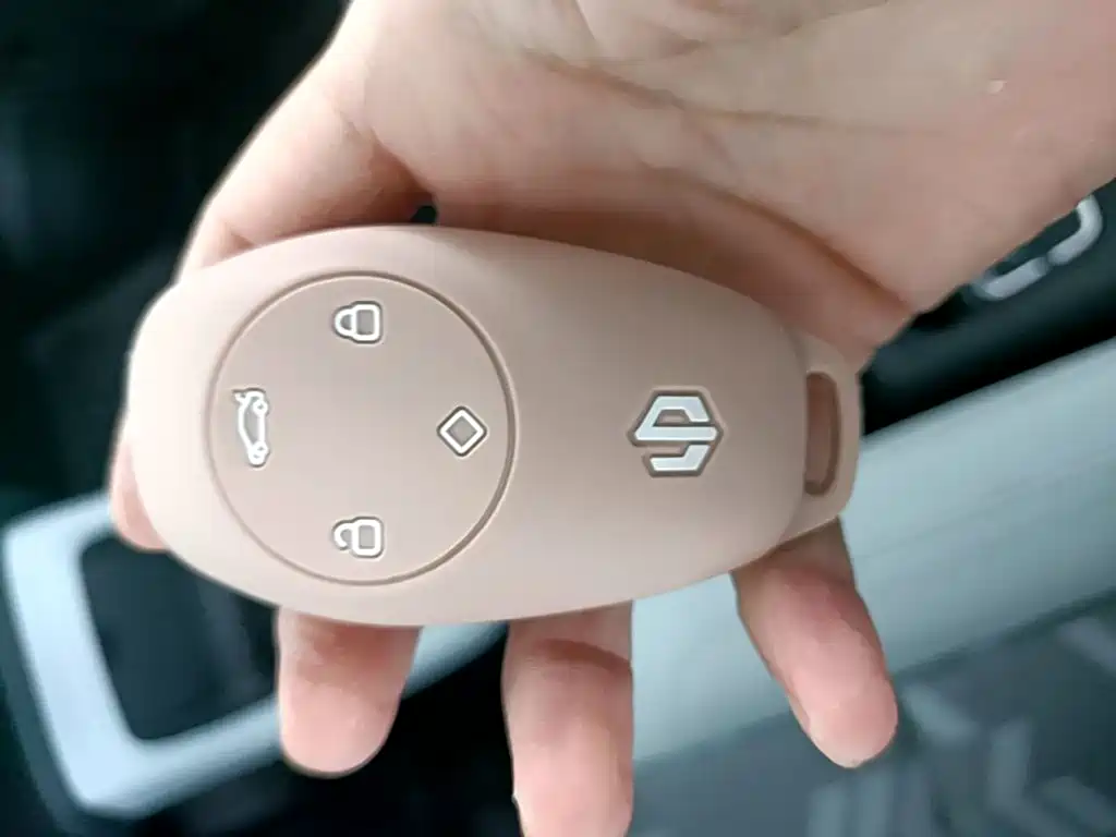 Leapmotor Leapmotor T03 — миниатюра 9
