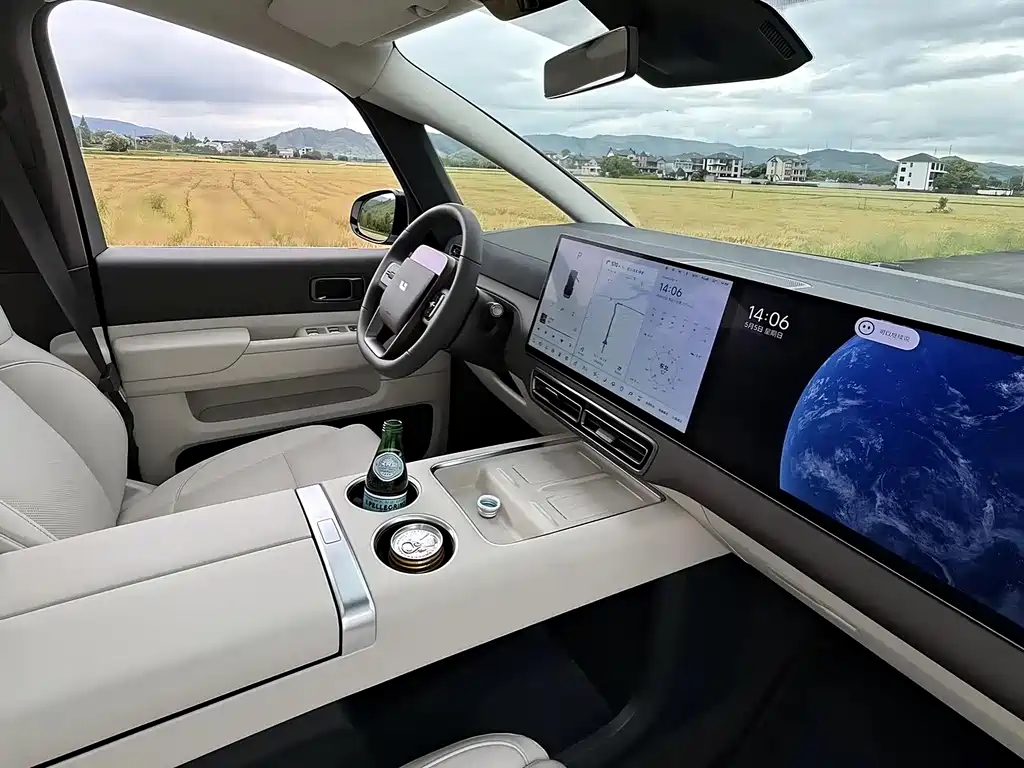 Li Auto Li MEGA — миниатюра 6