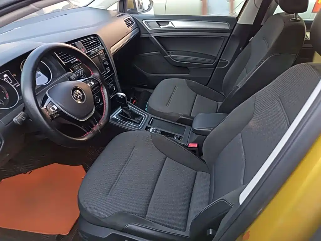 Volkswagen Golf — миниатюра 15