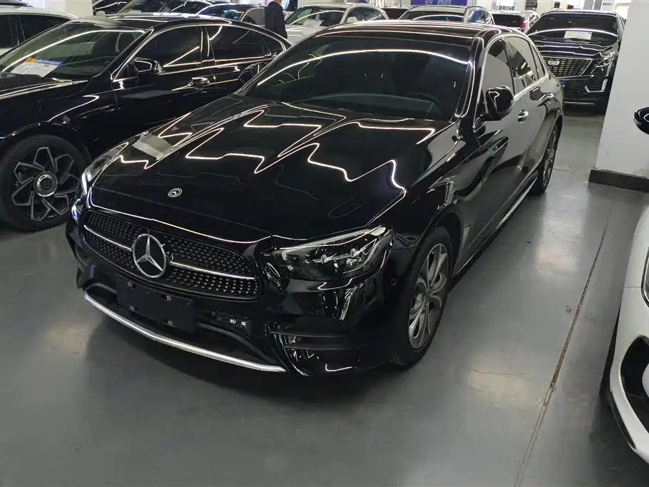 Mercedes-Benz E-Class 2021
