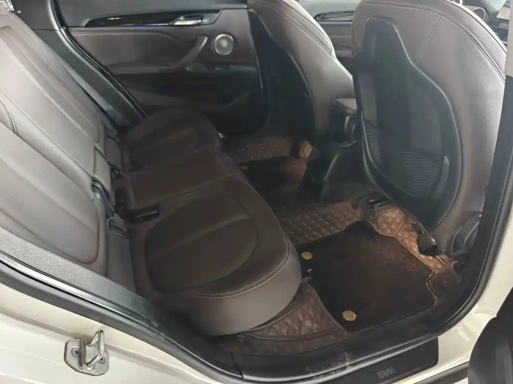 BMW X1 — миниатюра 3