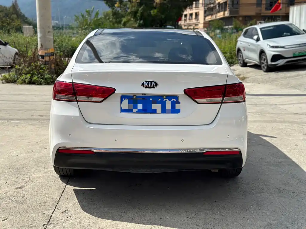 Kia K4 — миниатюра 4