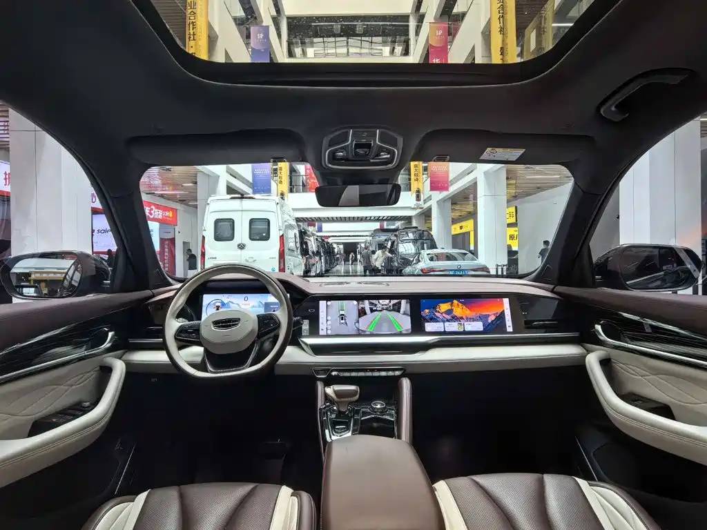 Geely Xingyue L — миниатюра 10