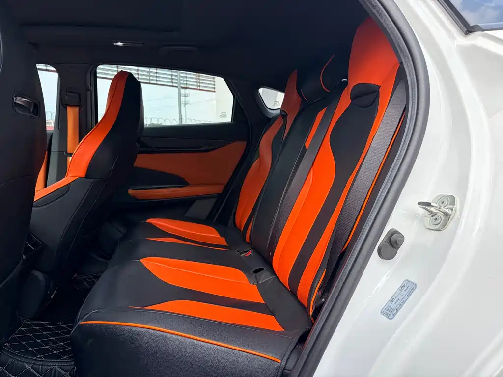 Changan UNI-V — миниатюра 8