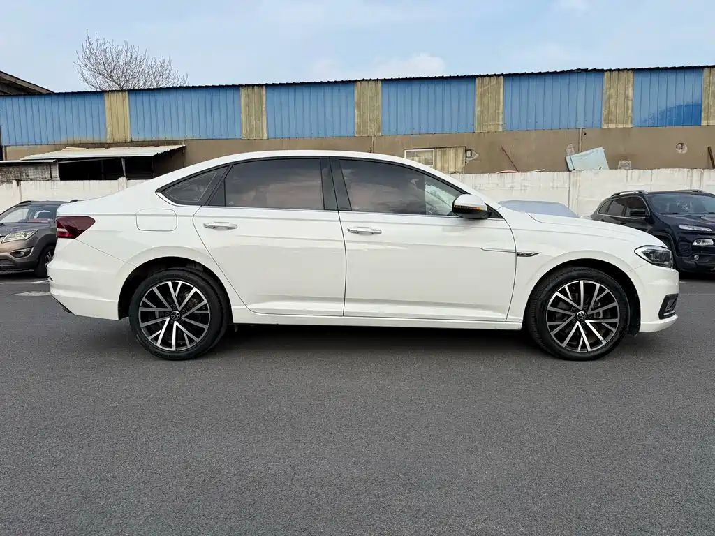Volkswagen Lavida — миниатюра 12