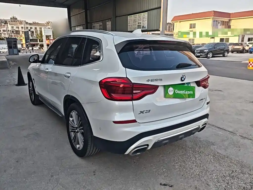 BMW X3 — миниатюра 5