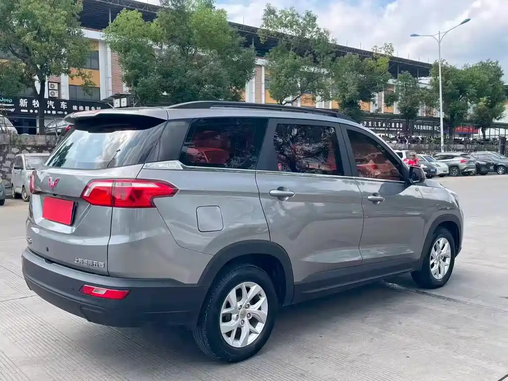 Wuling Hongguang S3 — миниатюра 9