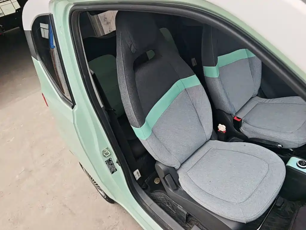 Wuling MINIEV — миниатюра 25
