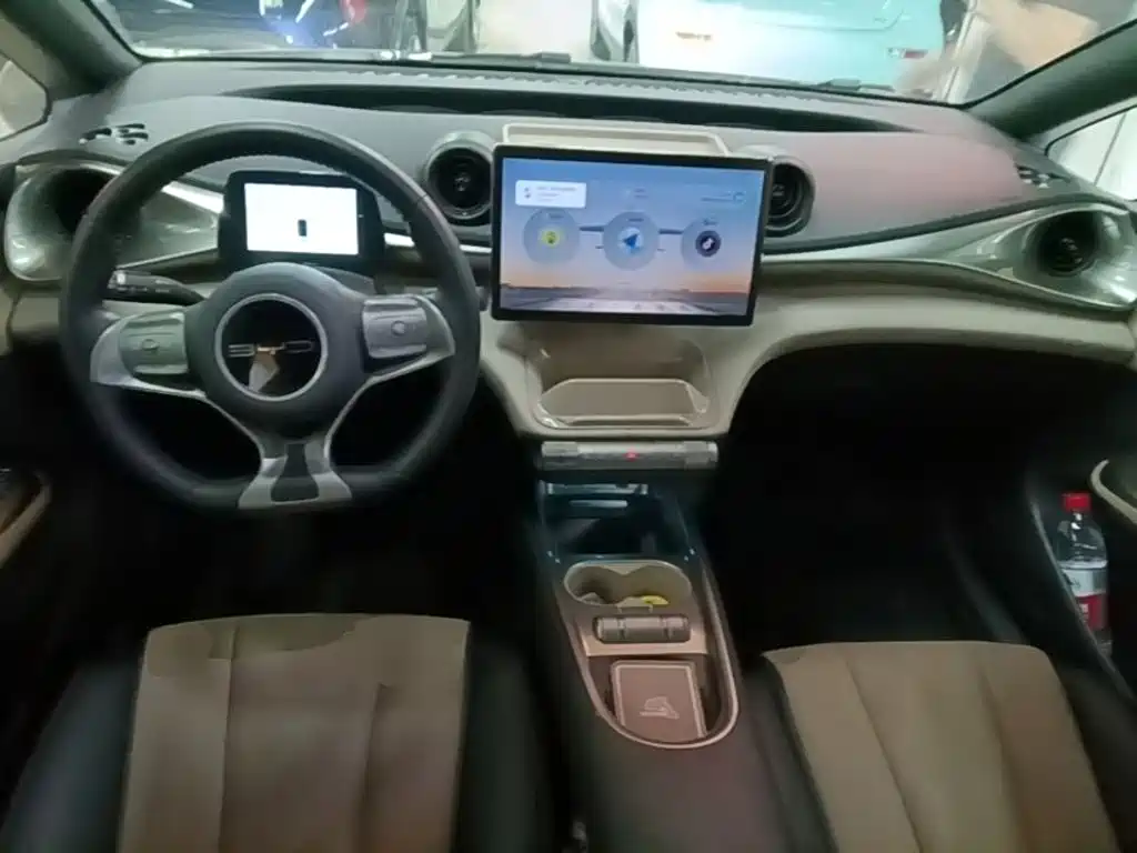 BYD Dolphin — миниатюра 10