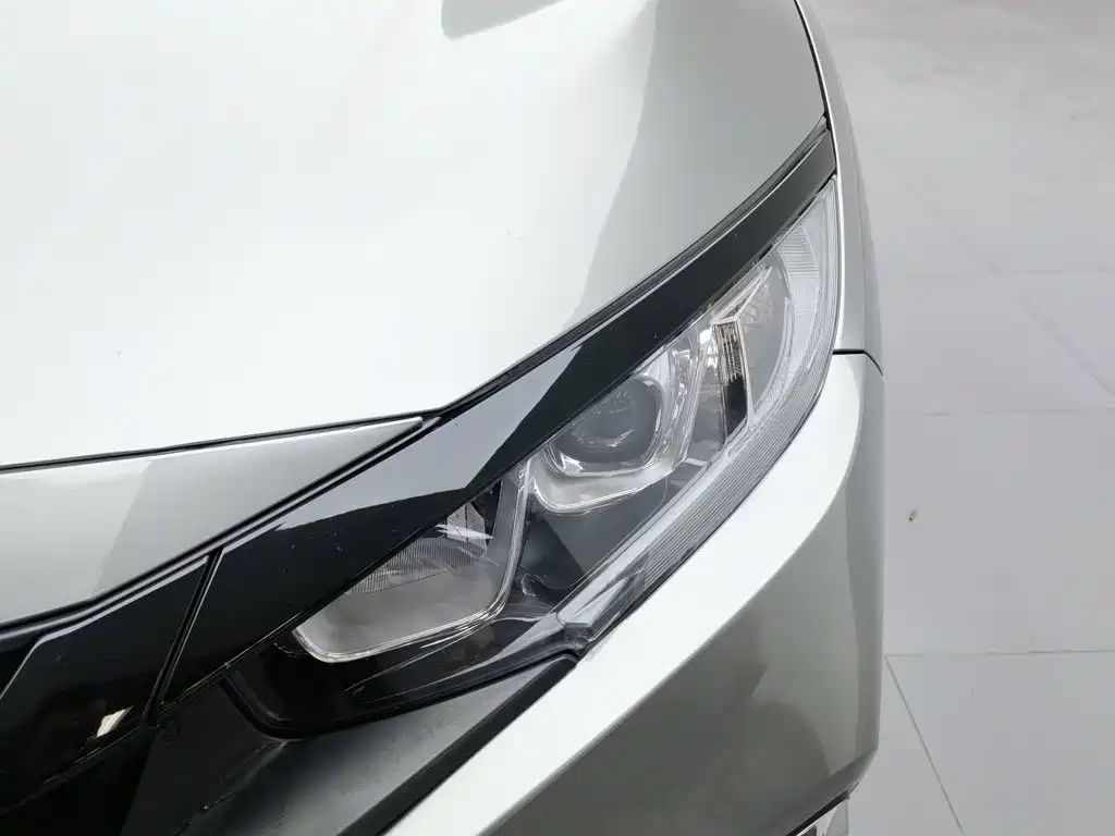 Honda Civic — миниатюра 7