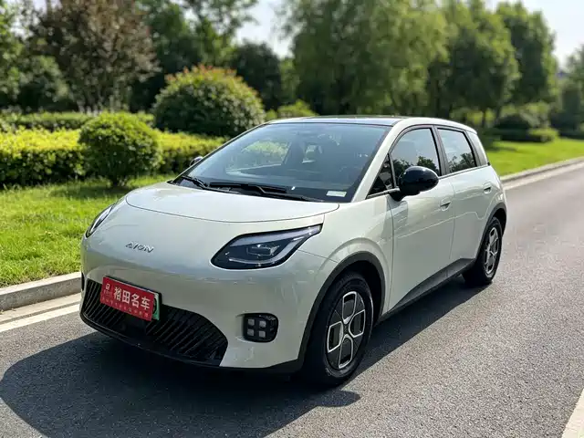 2025 GAC Aion UT
