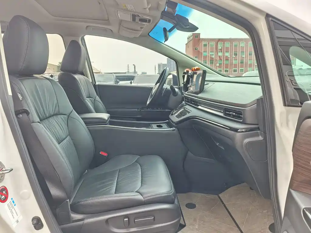 Honda Odyssey — миниатюра 9