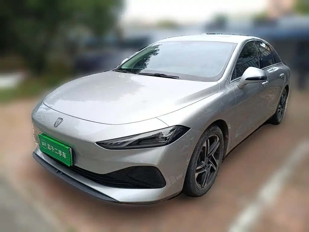 Roewe D7