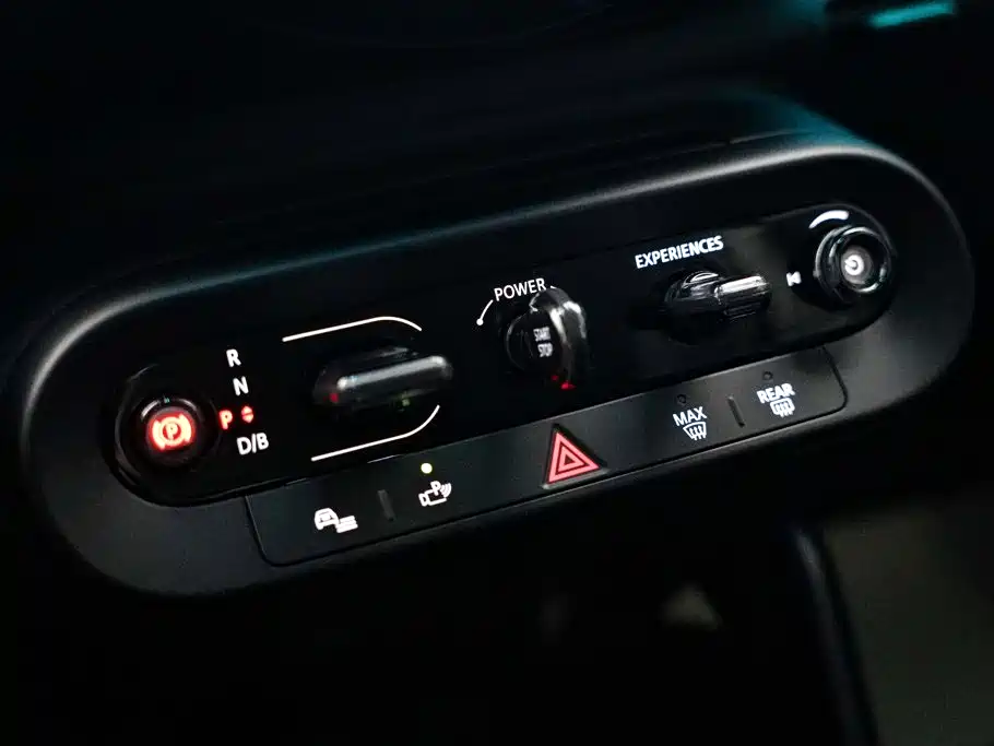 MINI MINI COOPER EV — миниатюра 22