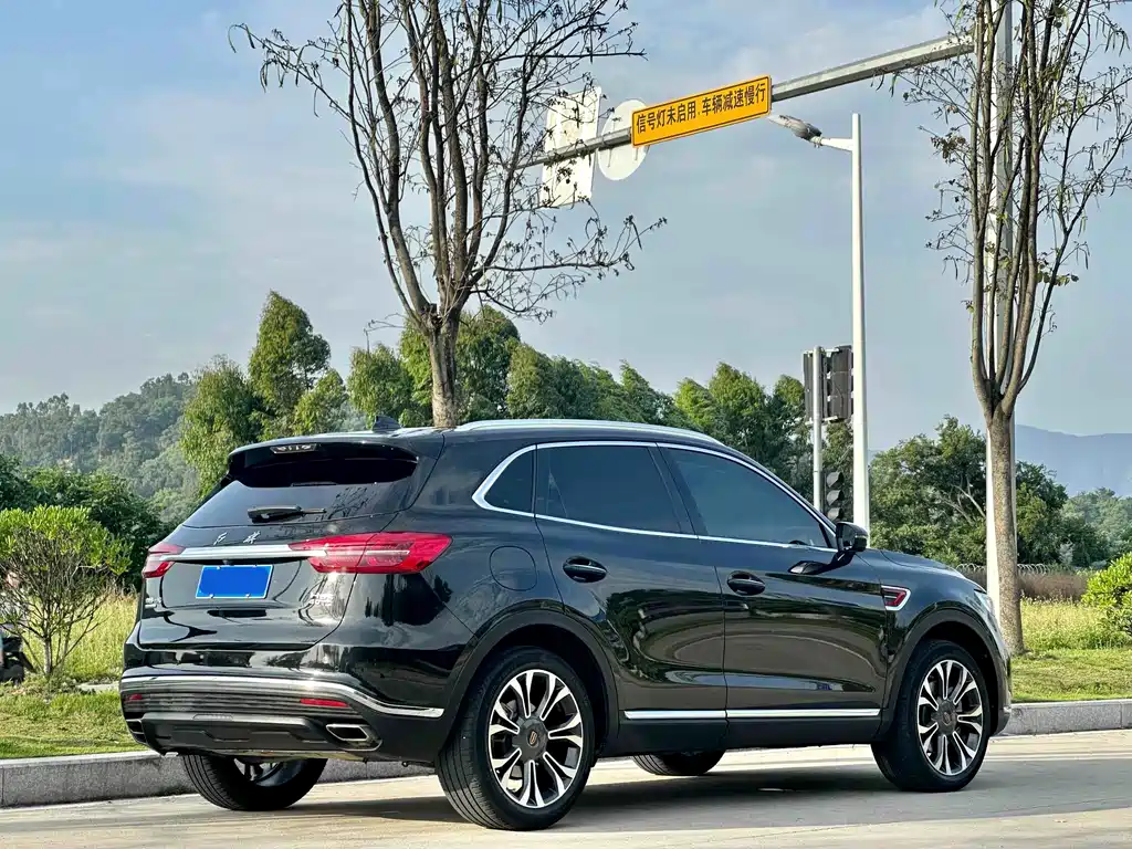 Hongqi Hongqi HS5 — миниатюра 3