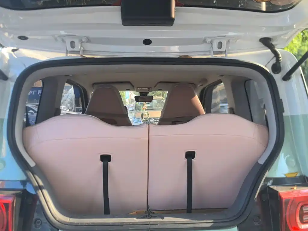 Wuling MINIEV — миниатюра 19