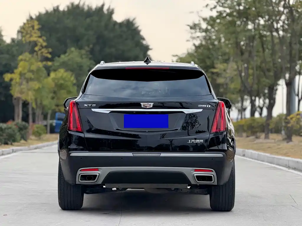 Cadillac XT5 — миниатюра 3