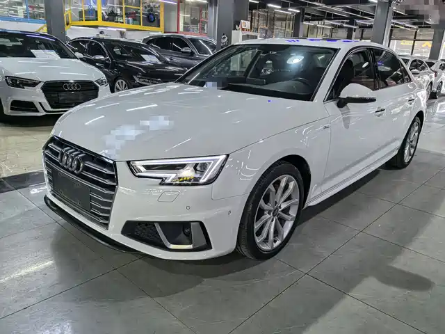 AUDI A4L 2019