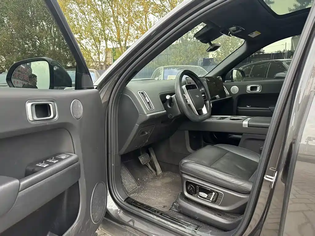 Li Auto Li L8 — миниатюра 3