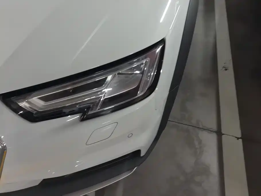 Audi A4 (Import) — миниатюра 5