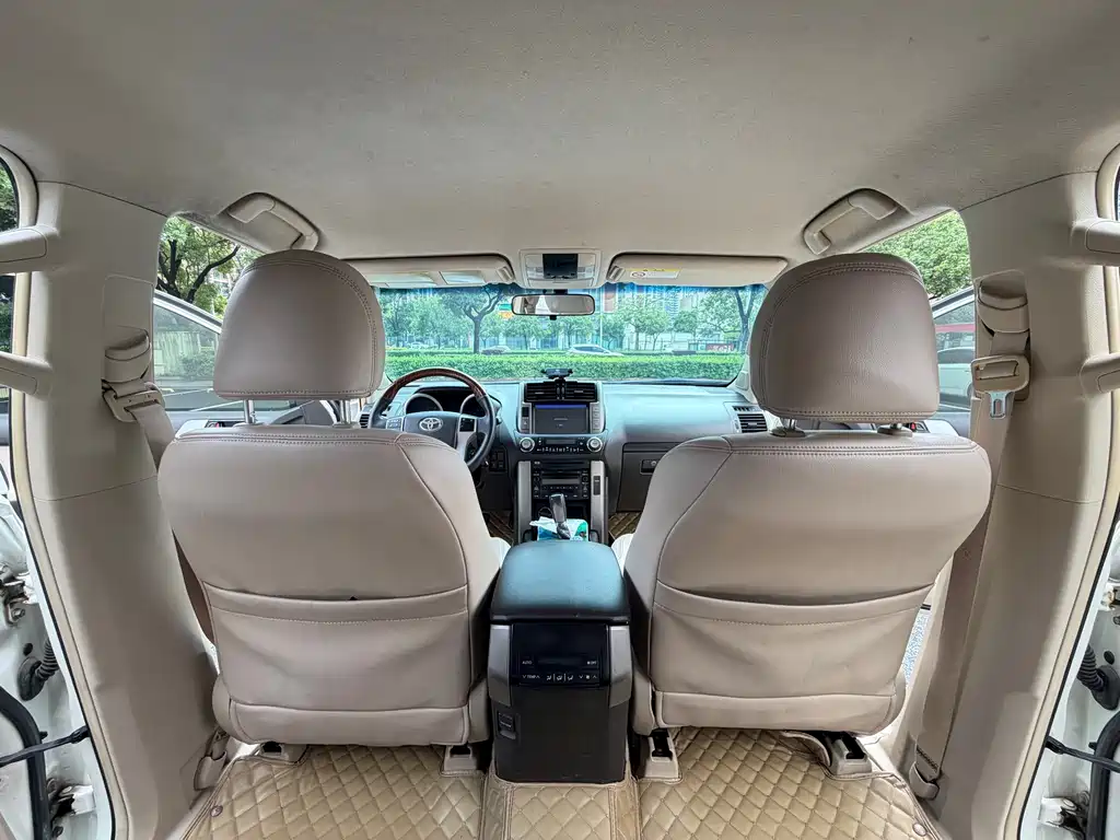 Toyota Prado (Import) — миниатюра 13