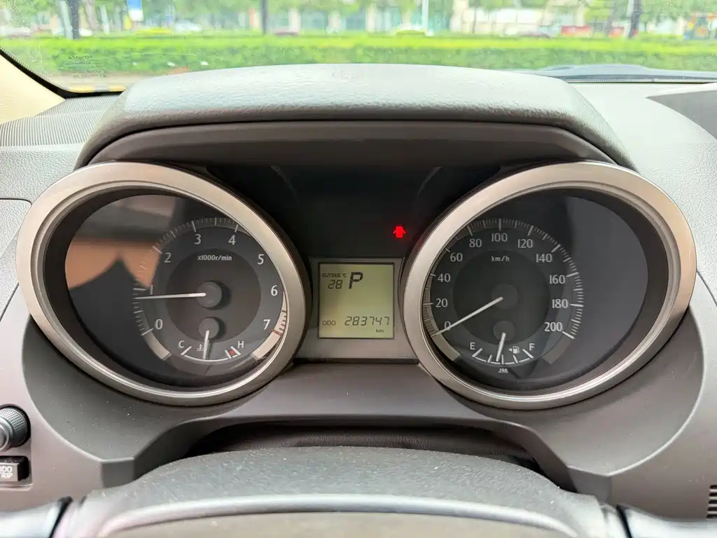 Toyota Prado (Import) — миниатюра 16