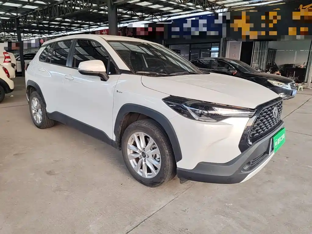 Toyota Corolla Cross — миниатюра 4
