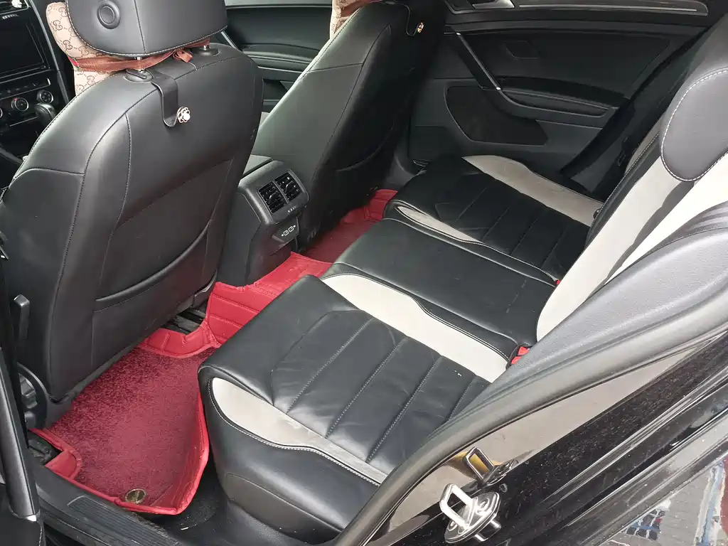 Volkswagen Golf 2019 280TSI DSG R-Line VI