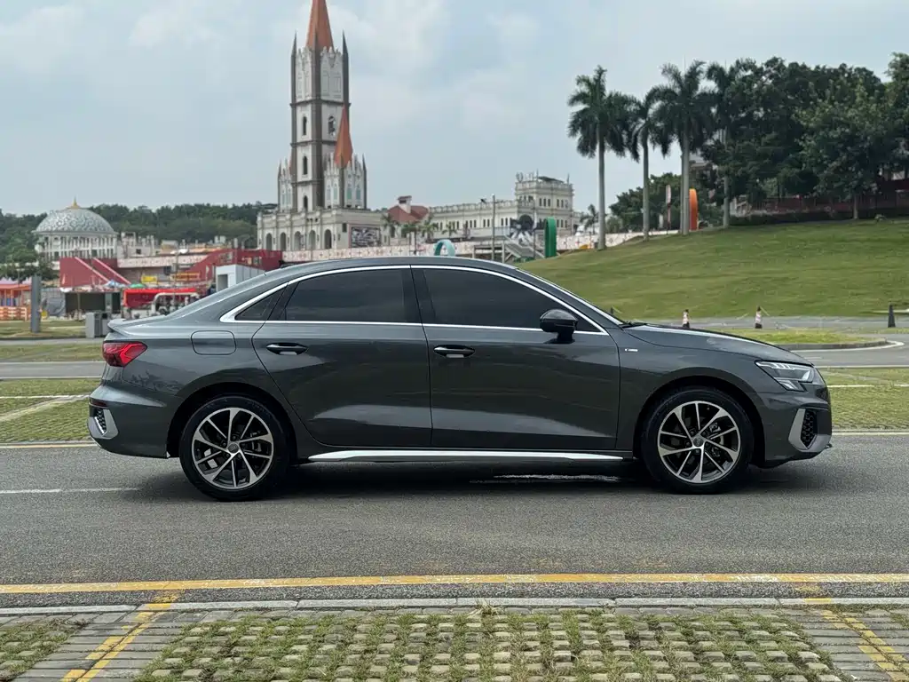 Audi A3 — миниатюра 4