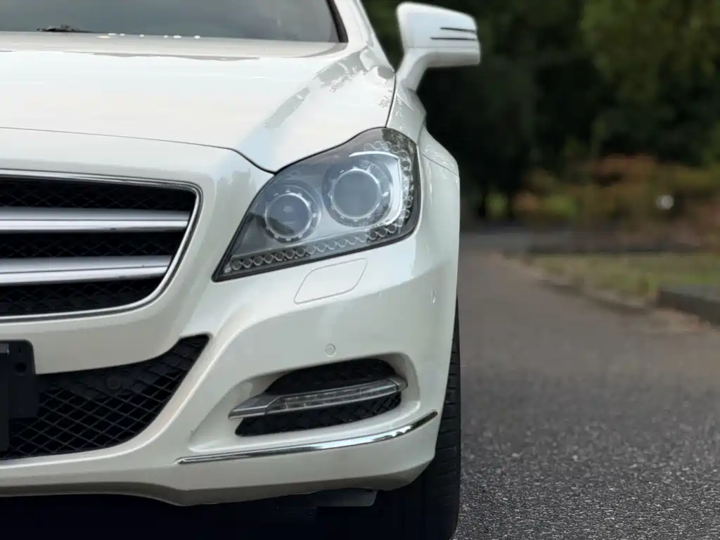 Mercedes-Benz CLS — миниатюра 21