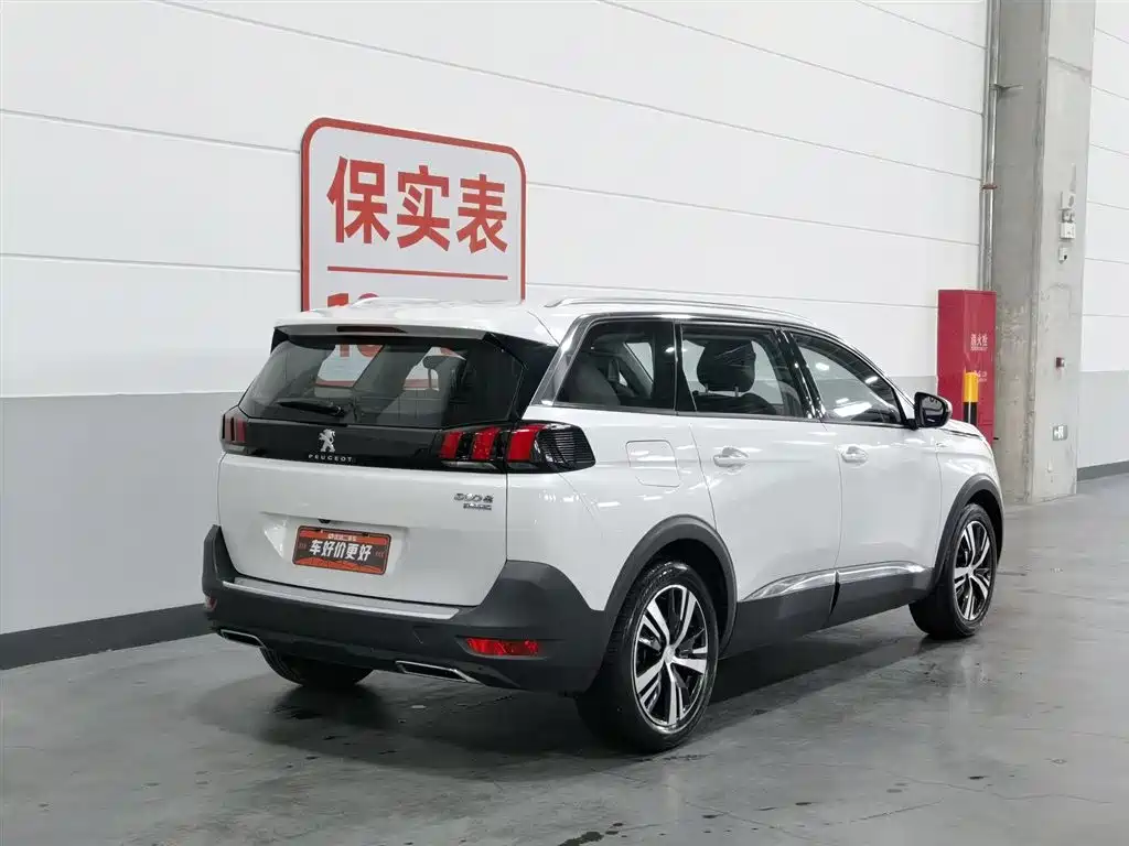 Peugeot 5008 2019 360THP 5 мест Elite