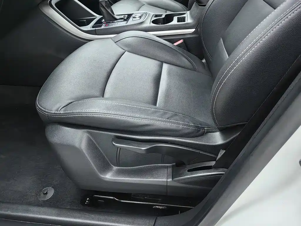 Qoros Qoros 5 — миниатюра 20