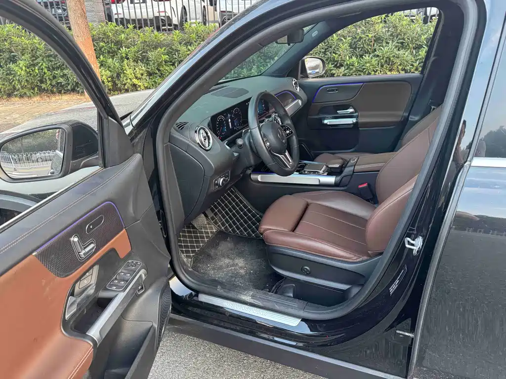 Mercedes-Benz GLB — миниатюра 6