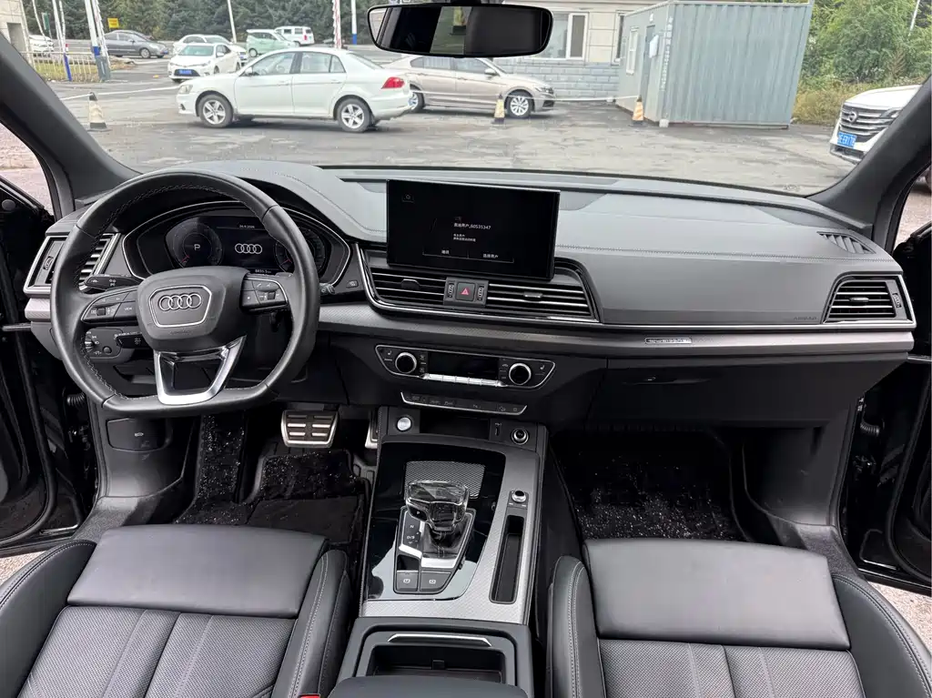 Audi Q5L — миниатюра 9