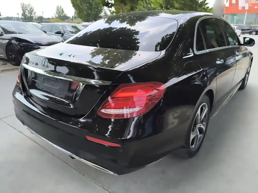 Mercedes-Benz E-Class E 2017 E 200 L Sport 4MATIC