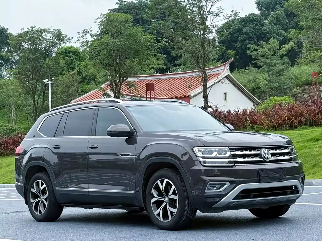 Volkswagen Teramont — миниатюра 3