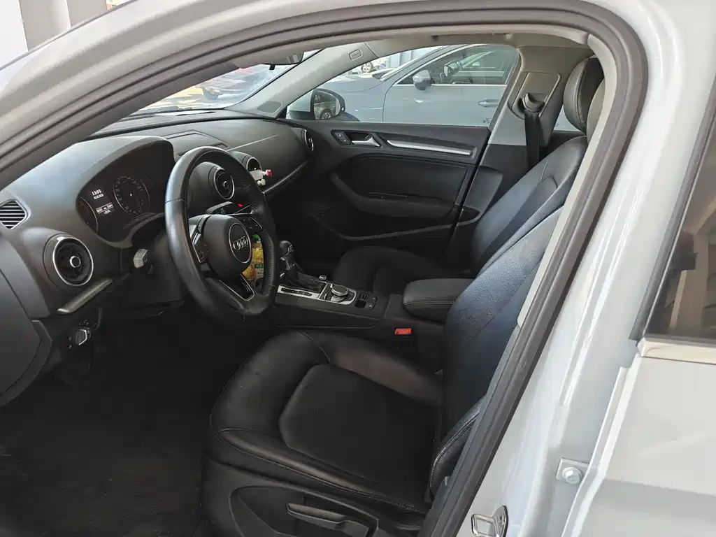 Audi A3 2019 Limousine 35 TFSI V