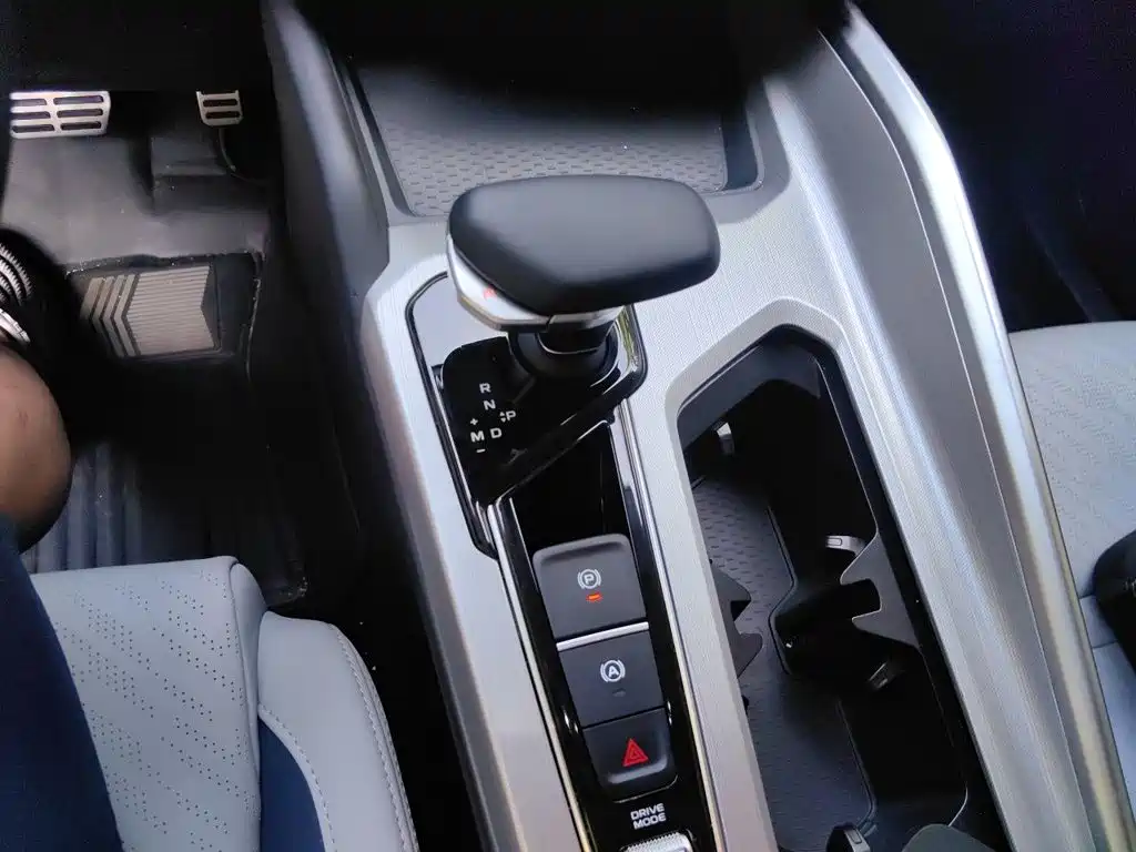 Geely Xingrui — миниатюра 7