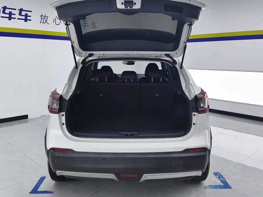 Nissan Qashqai — миниатюра 4