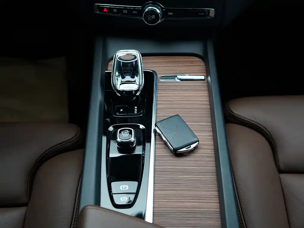 Volvo XC60 — миниатюра 16