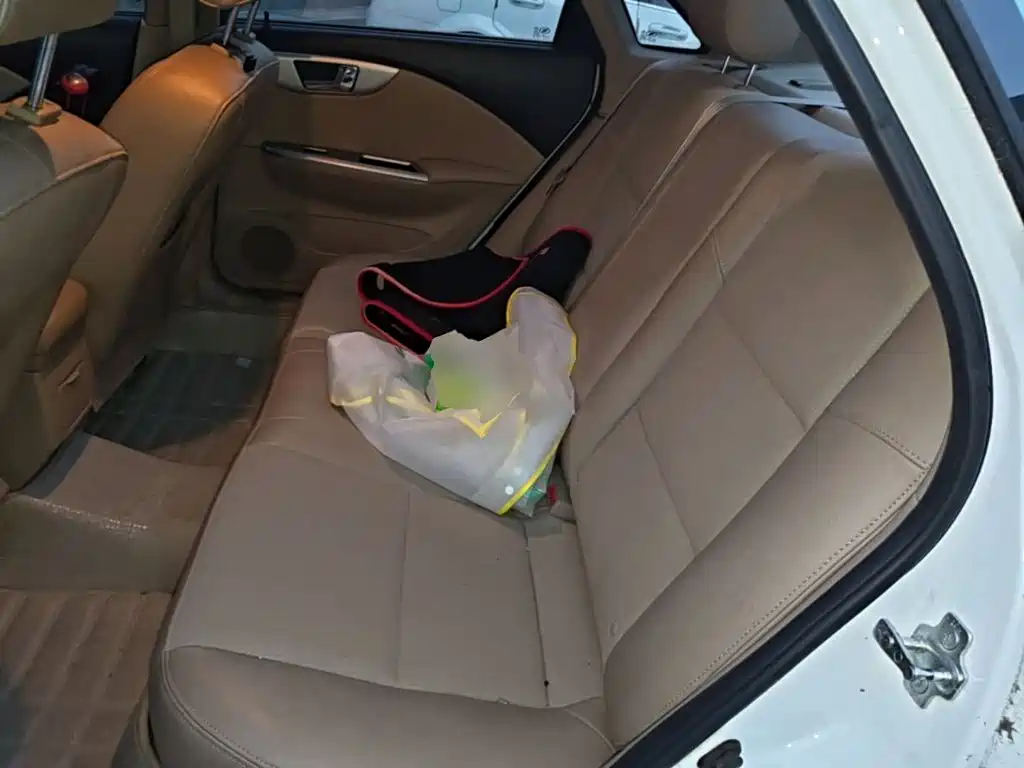 Buick Excelle — миниатюра 17