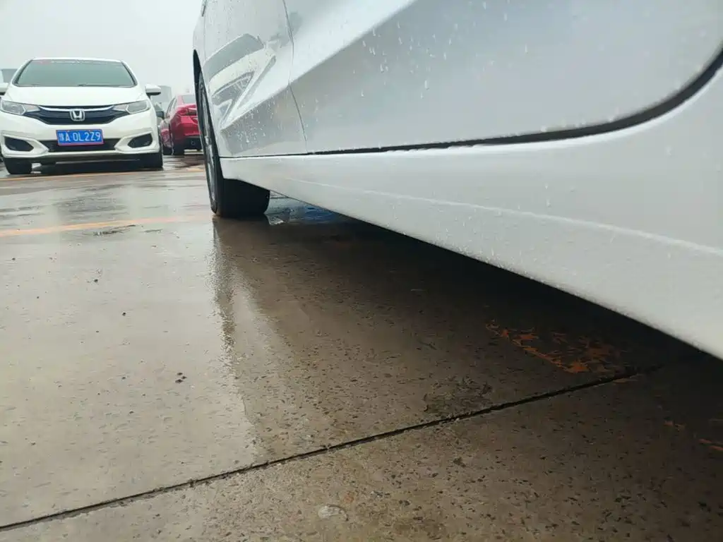 Hyundai Elantra — миниатюра 22