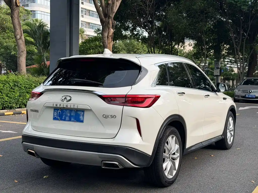 Infiniti QX50 — миниатюра 5