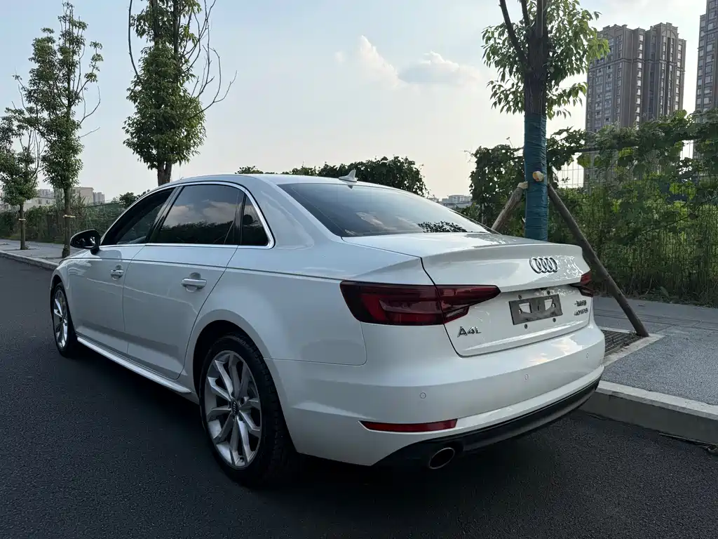 Audi A4L — миниатюра 28