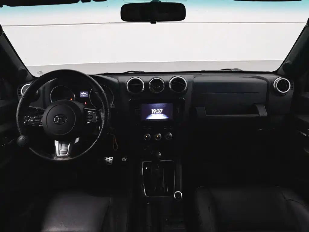 Beijing Off-Road BJ40 — миниатюра 5
