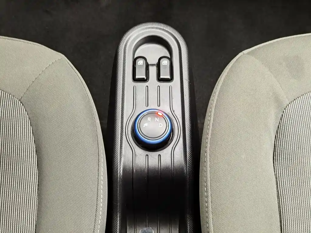 Wuling MINIEV — миниатюра 13